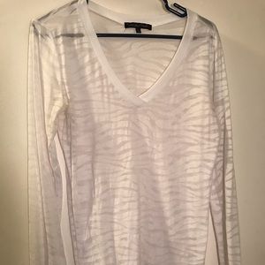 Woman’s XL burnout long sleeve shirt